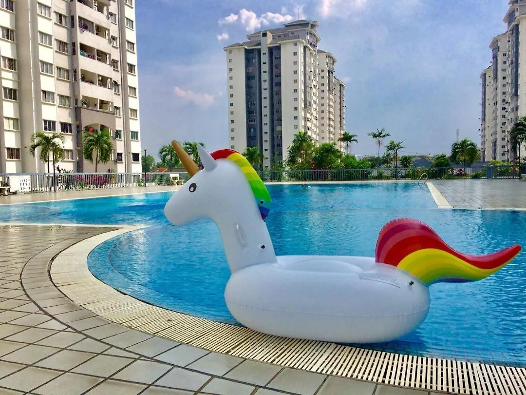 Suria Kipark Damansara 3R2B 950Sq Ft Apartment Kuala Lumpur