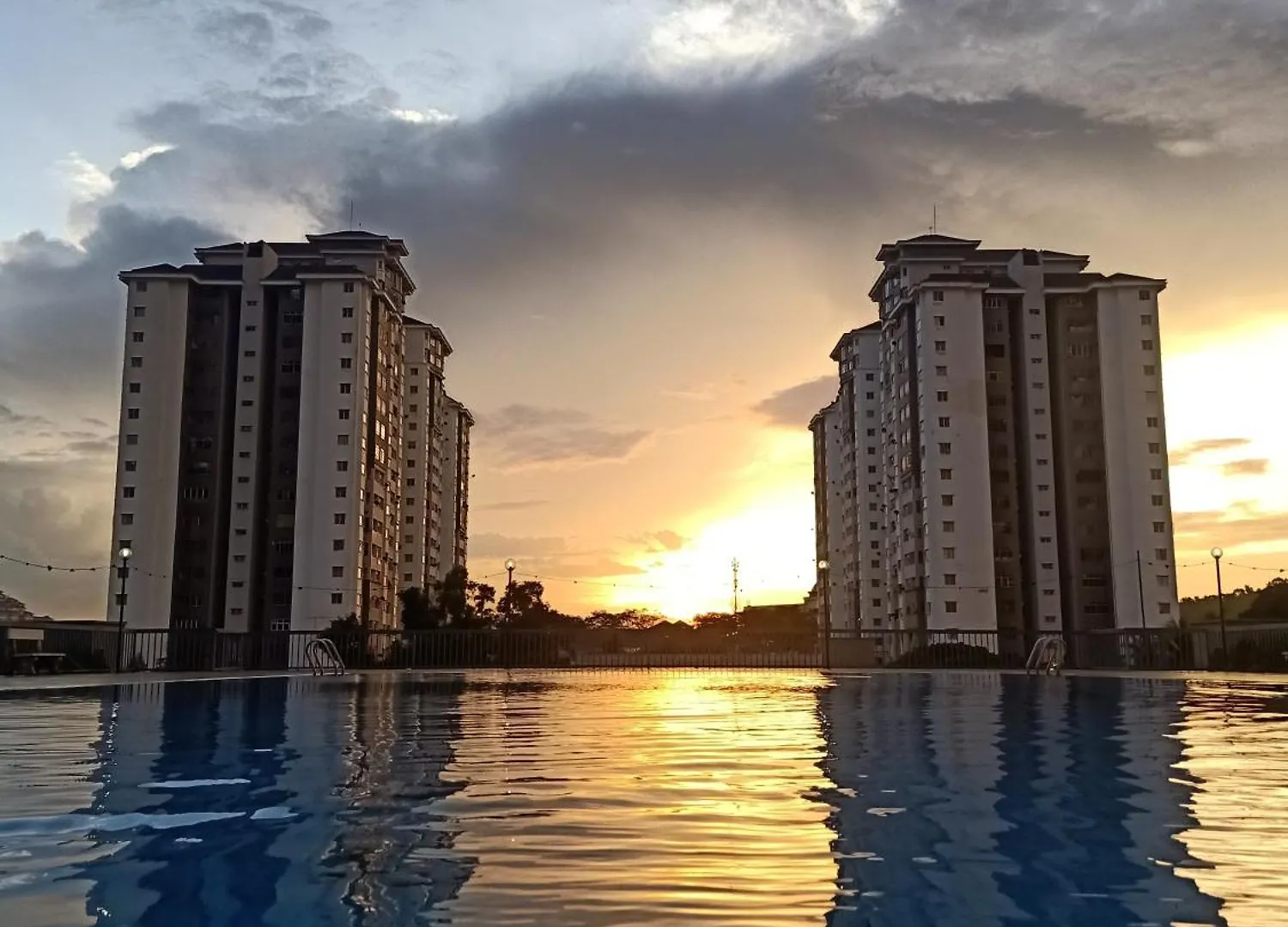 Suria Kipark Damansara 3R2B 950Sq Ft Apartment Kuala Lumpur Malaysia