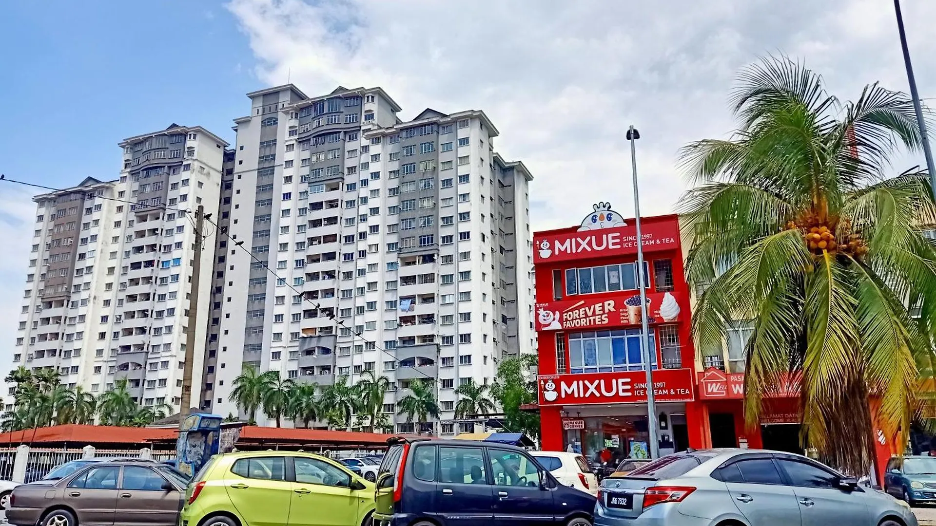 Suria Kipark Damansara 3R2B 950Sq Ft Apartment Kuala Lumpur
